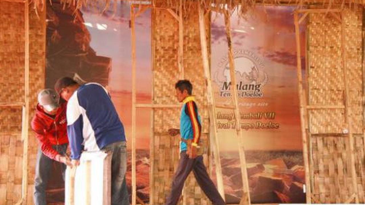 Persiapan Festival Malang Kembali 2012