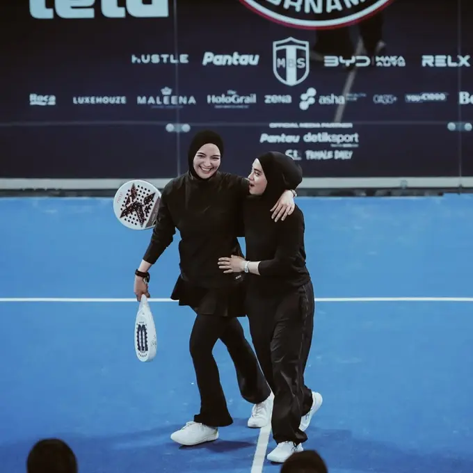 6 Inspirasi Sportwear Hijab Friendly ala Artis, Dari Citra Kirana Hingga Irish Bella (instagram.com)