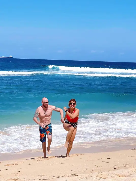 Melaney Ricardo dan Tyson Lynch (Instagram/melaney_ricardo)