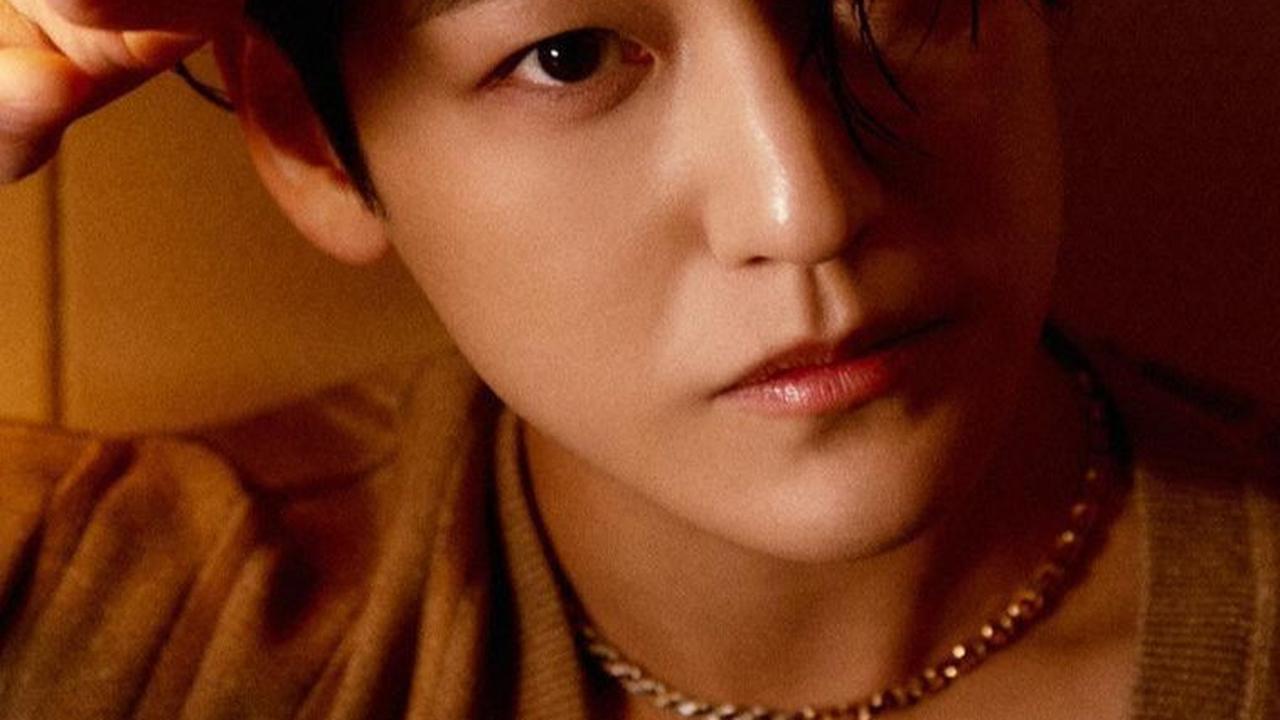 Dalam sebuah kabar mengejutkan, nama Kim Bum tengah menjadi sorotan karena kehadirannya dalam film berjudul "Tanah Air Kedua".