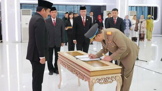 Pesan Menteri Hadi Tjahanto untuk 10 Pejabat Pimpinan Tinggi Pratama yang Baru Dilantik