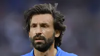 6. Andrea Pirlo - Mantan pemain AC Milan ini adalah salah satu Maestro sepakbola handal di dunia. Pemain ini terkenal cerdas, sehingga rekan setimnya sangat terbantu dengan irama yang diciptakan Andrea. (AFP/fabrice Coffrini)