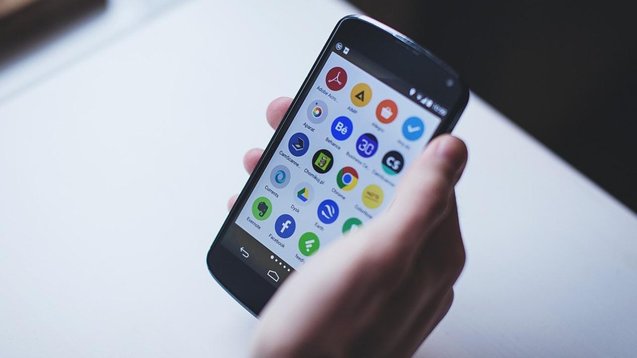 Tanda-Tanda Digital Abuse dalam Hubungan, Perlu Diwaspadai