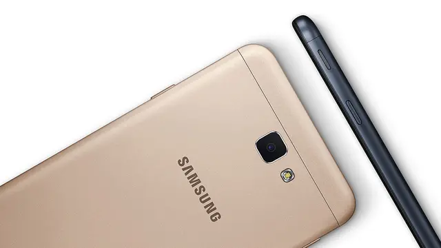 Harga Samsung Galaxy J7