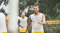 Hamka Hamzah Tegaskan Bertahan di Arema Musim Depan