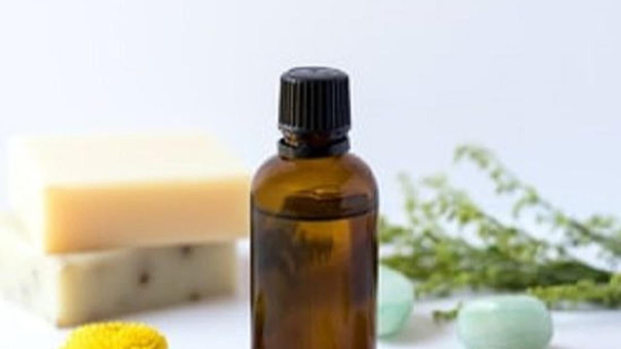 2. Pilih Sabun yang Mengandung Bahan Pelembab<br>