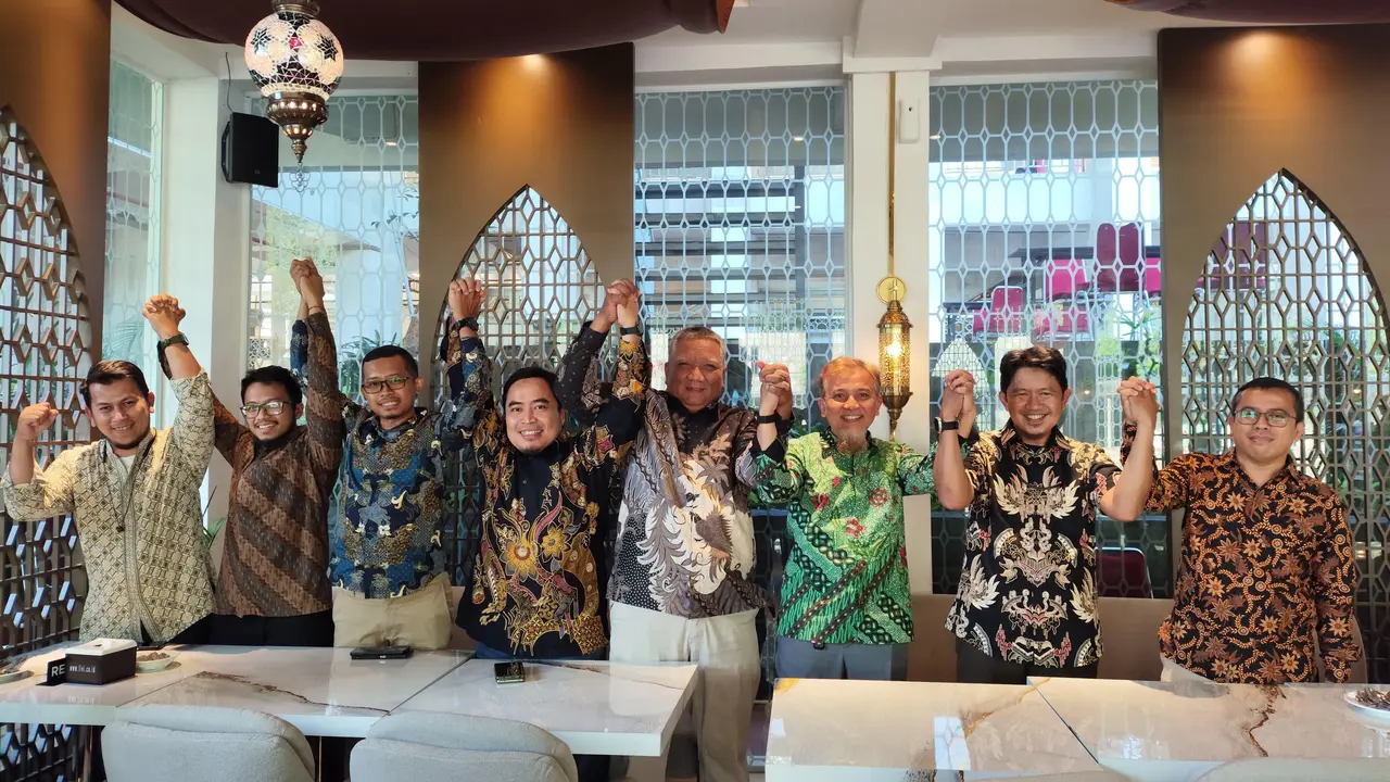 Serikat Pekerja XL Axiata (SPXL) menyatakan kesiapannya untuk bersatu dengan Serikat Karyawan Smartfren (SKS) pasca-pengesahan merger perusahaan induk XL Axiata dan Smartfren. (Istimewa)