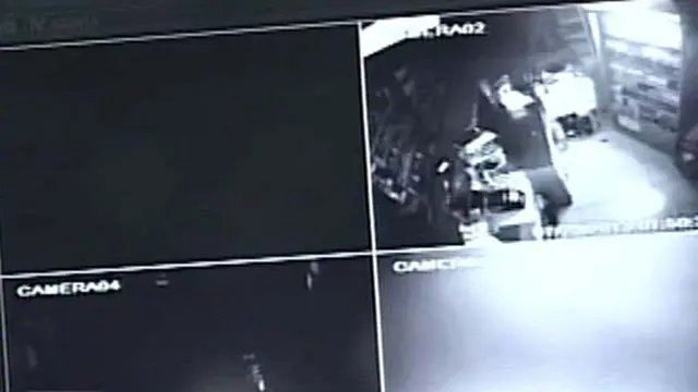 Perampokan Mesin ATM BRI Terekam Kamera CCTV
