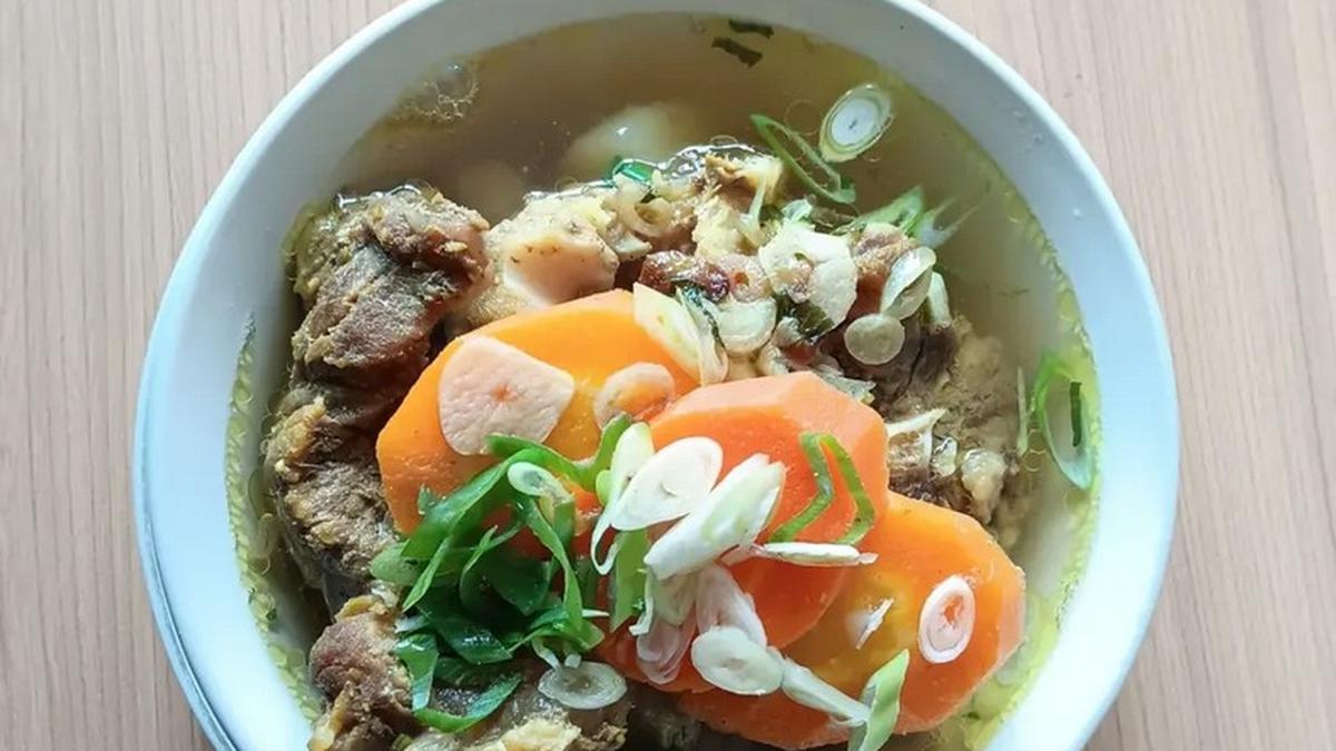 7 Rekomendasi Tempat Makan Murah Dekat Stasiun Juanda, Enak dan Ramah di Kantong