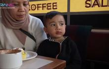 Lucunya Rayyanza Kepo Lihat Rafathar Video Call Bareng Temannya, Nagita Slavina Auto Senyum