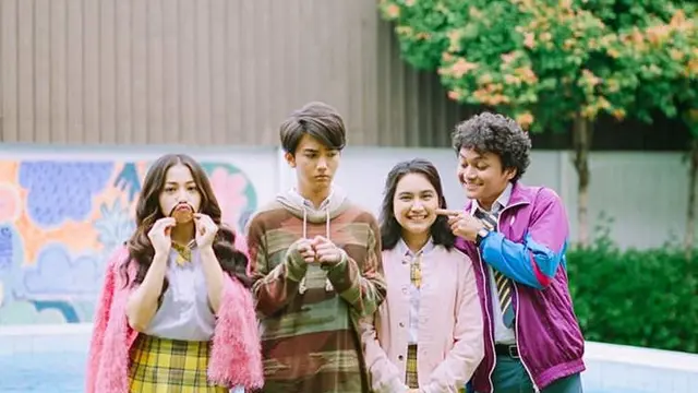 Potret persahabatan Nikita Willy dan Calvin Jeremy