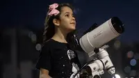 Berusia 8 tahun, Nicole Oliveira Jadi Astronom Termuda di Dunia. (Doc: Jarbas Oliveira/AFP)
