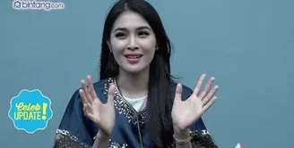 Sandra Dewi berharap kehamilan menjadi kado Natalnya. Tetapi hingga saat ini, Sandra belum menggunakan alat tes kehamilan.