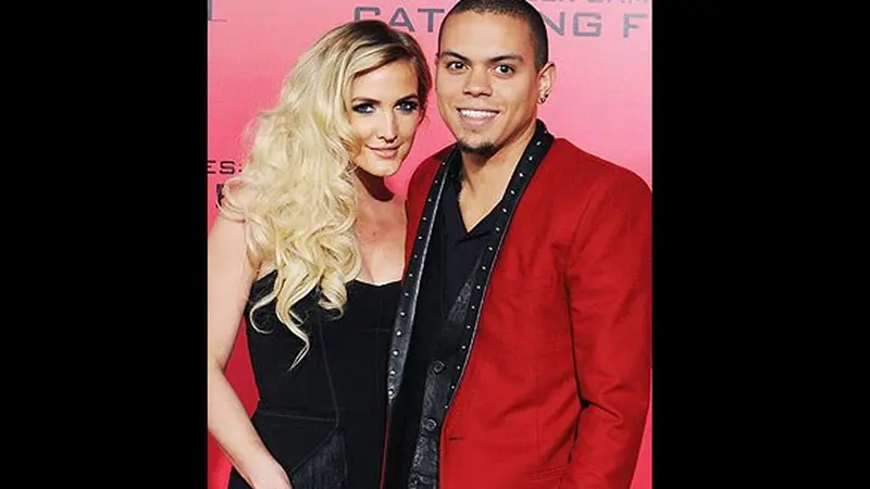 Ashlee Simpson Dinikahi Putra Diana Ross Akhir Pekan ini