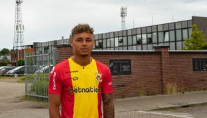 Dean James, bek kiri naturalisasi Timnas Indonesia dan Go Ahead Eagles. (Dok. ga-eagles.nl)