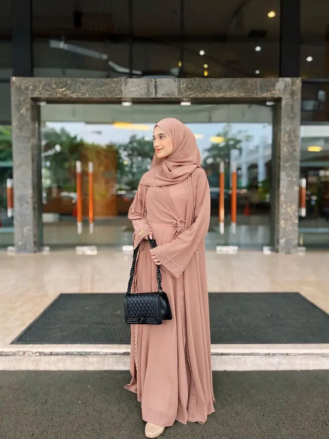 Nadya Mustika Hamil Anak Kedua