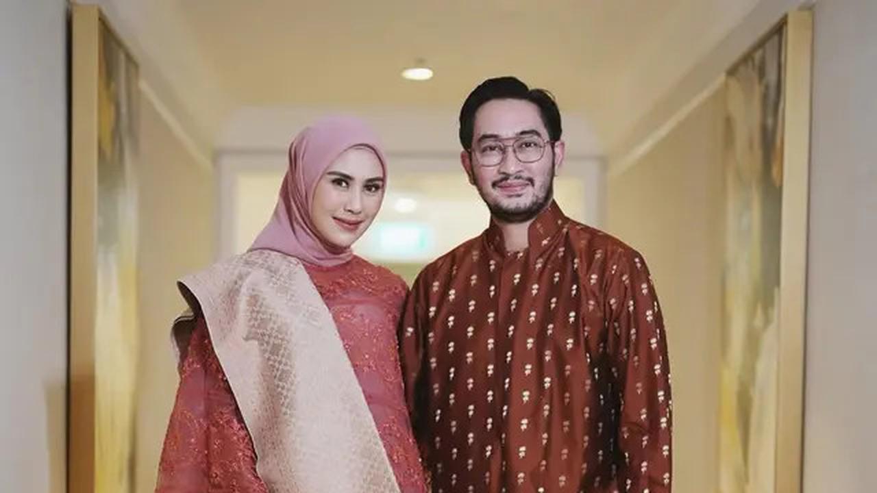 Potret Penampilan 6 Pasangan Artis di Resepsi Zumi Zola dan Putri Zulhas, Tampil Selaras