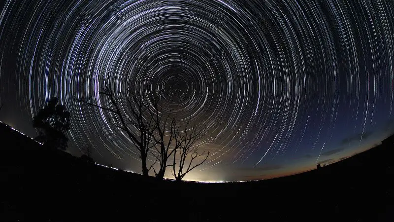 Menakjubkan! Foto Langit dan Antariksa Bikin Kamu Merasa Kecil