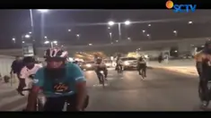 9 Jemaah calon haji ini terbilang nekat karena menempuh jarak 3.000 kilomter dari London menuju Madinah.