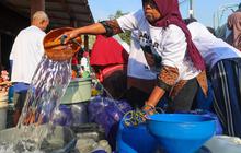Puluhan Tahun Berjibaku untuk Dapat Air Bersih, Kini Warga Desa Tuwiri Punya Sarana Air Bersih Sendiri