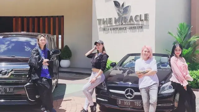 Miyabi berkunjung ke Indonesia
