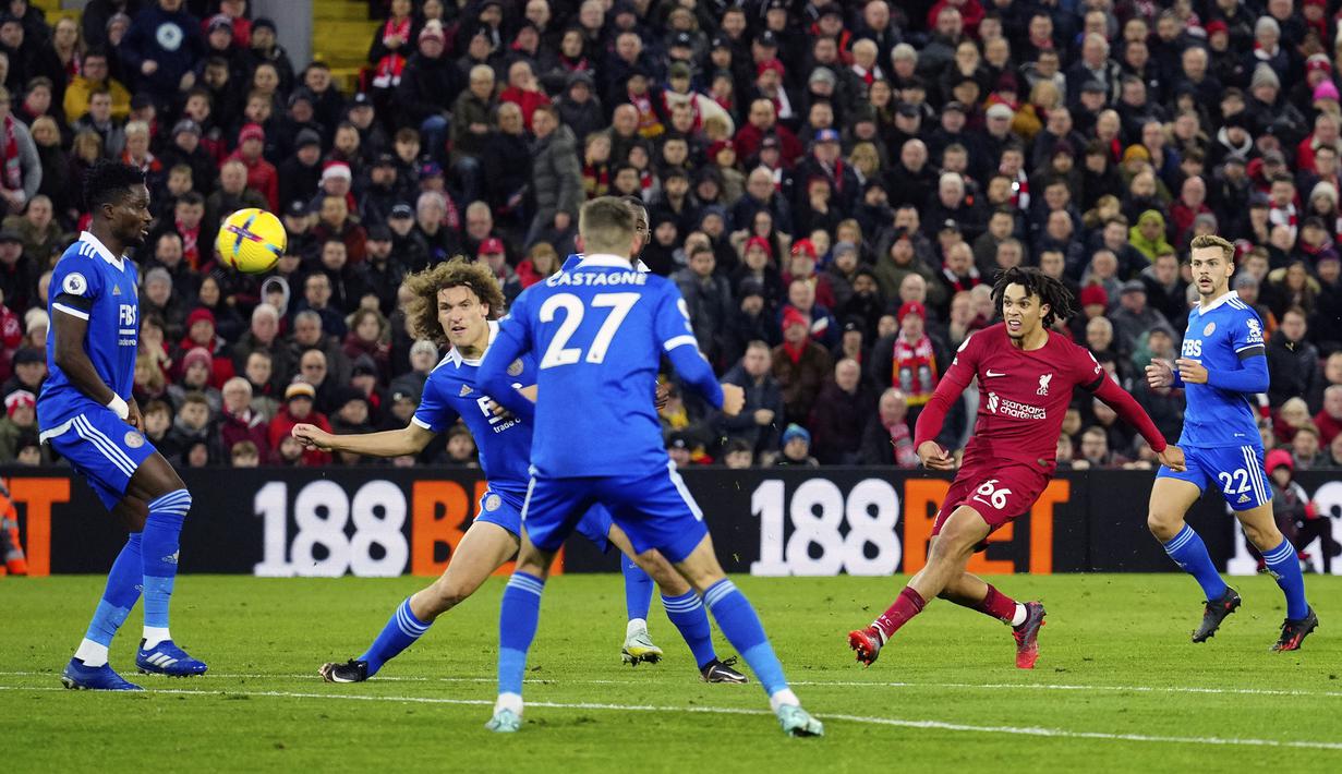 Pada babak kedua, Liverpool bermain lebih apik. Tetapi dari banyaknya peluang yang diciptakan, tak ada yang berbuah menjadi gol. (AP Photo/Jon Super)
