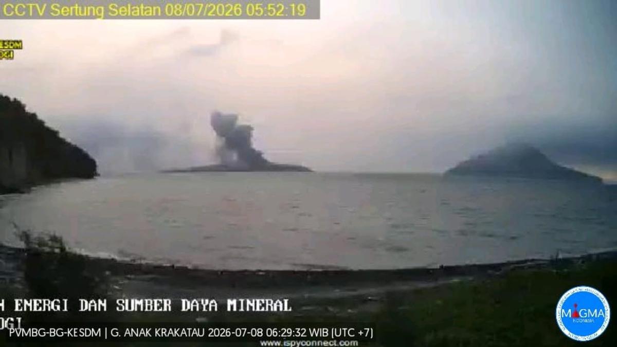 Anak Krakatau 5 Kali Erupsi dalam 12 Jam