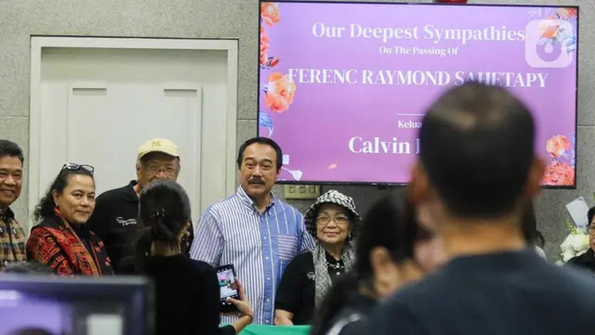 Aktor Senior Ray Sahetapy Meninggal Dunia, Suasana Haru Warnai Rumah Duka