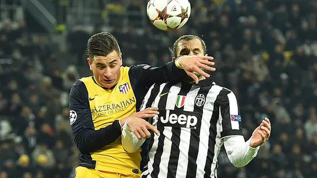 Jose Gimenez vs Juventus
