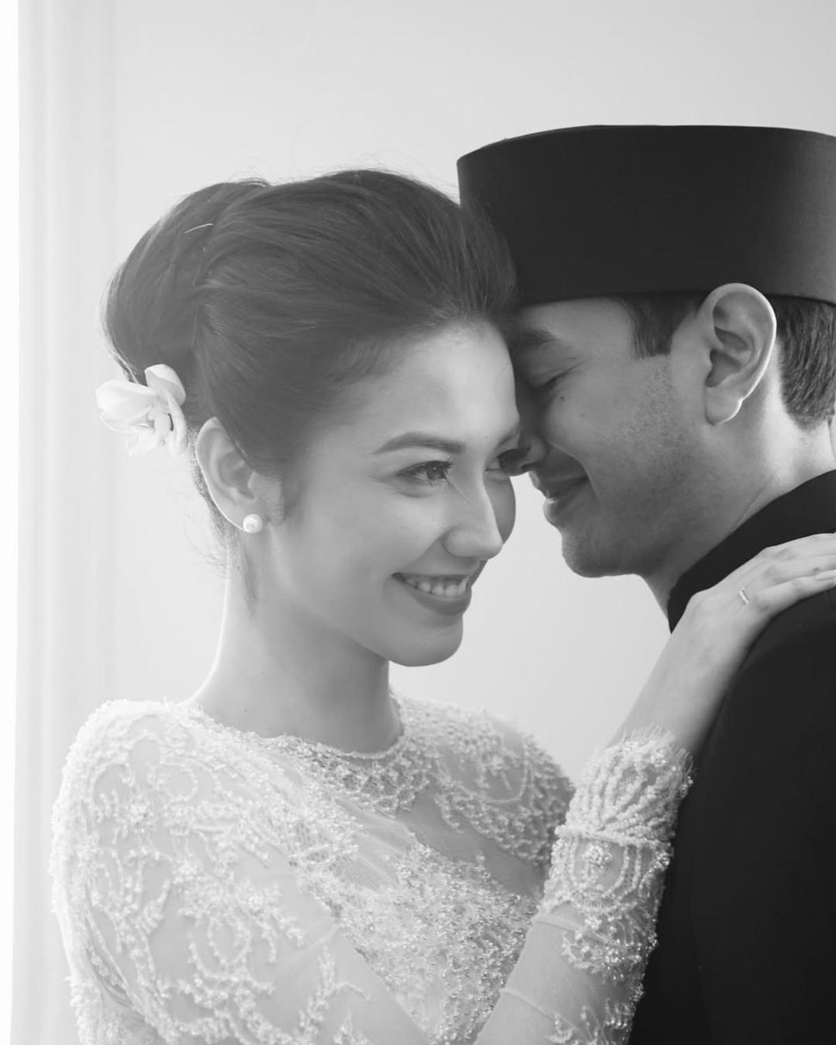 Tiba-Tiba Saja Menikah, 5 Artis Ini Sempat Bikin Kaget Publik