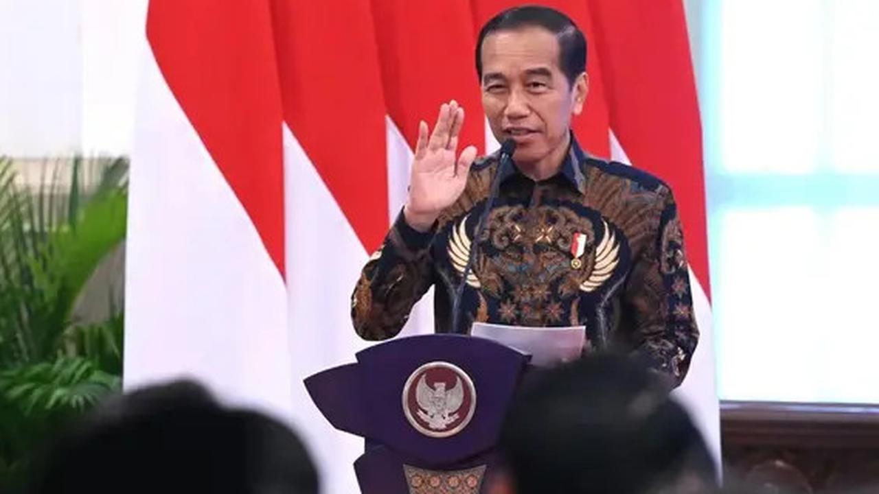 Jokowi Mestinya Minta Maaf Atas Kondisi Demokrasi yang Menurun