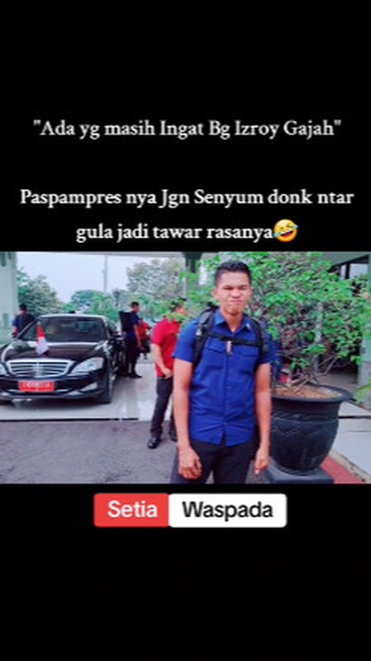 Praka Izroi tampak sedang bertugas mengawal Presiden Joko Widodo. <br>