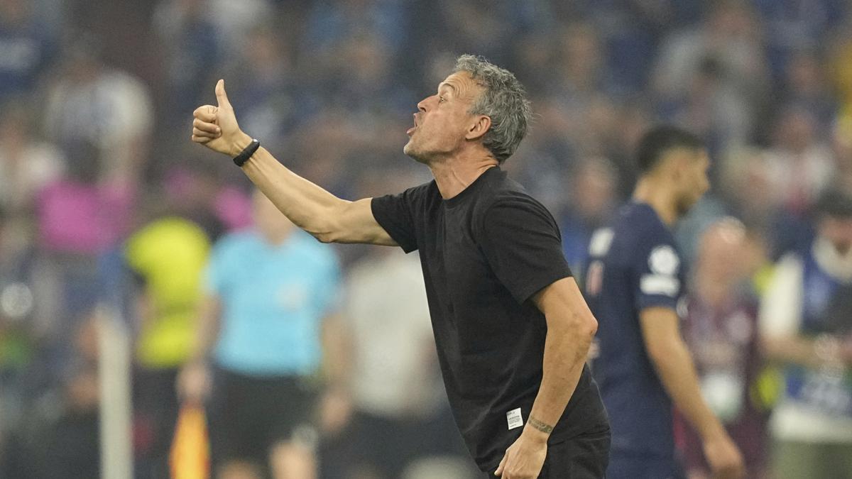 Kick-Off Aneh ala Rugby PSG di Final Liga Champions, Luis Enrique Berikan Jebakan pada Lawan!
