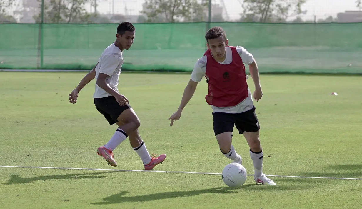 Begitupun dengan Egy Maulana Vikri yang baru tiba dari Polandia langsung melakukan latihan dengan antusias dan tidak perlu beradaptasi lama dengan rekan satu tim. (Foto: Dokumentasi PSSI)