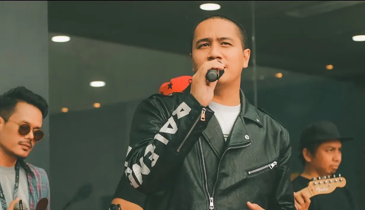 [Instagram/ressaherlambang]