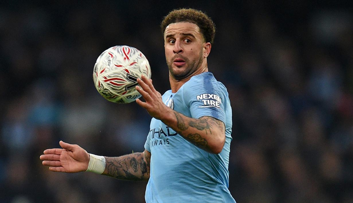 7. Kyle Walker (Bek Kanan) - Manchester City mengeluarkan dana 50 juta poundsterling untuk meminang Walker dari Tottenham Hotspur pada Juli 2017. (AFP/Oli Scarff)