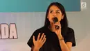 Artis Maudy Ayunda berbagi Inspirasi Muda di EGTC 2017 di Universitas Gadjah Mada, Yogyakarta, Rabu (1/11). EGTC 2017 berlangsung dua hari pada Selasa 31 Oktober 2017 dan Rabu 1 November 2017. (Liputan6.com/Helmi Afandi)