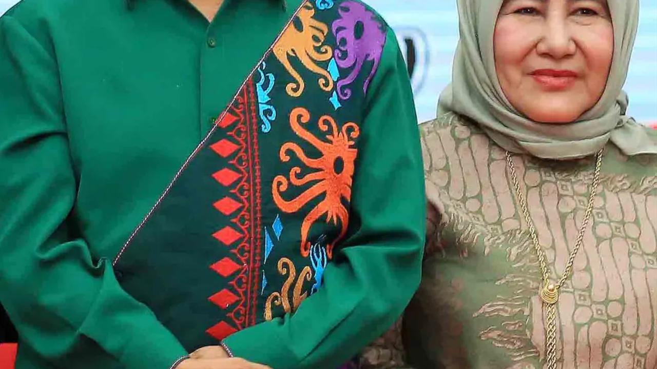 Unggahan Mahfud MD itu sontak mencuri perhatian masyarakat. Berbagai komentar pun membanjiri unggahan tersebut.<br>