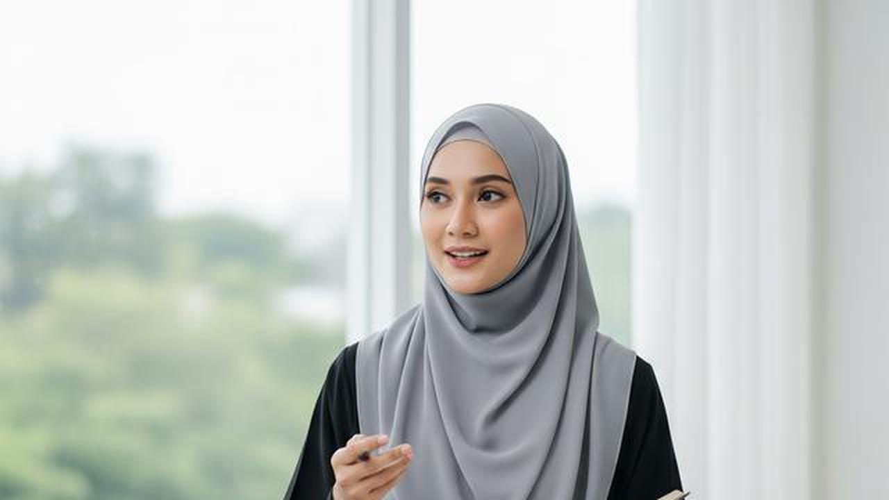 Perbandingan Gamis Rompi vs Gamis Biasa: Kelebihan, Kekurangan, dan Situasi Pemakaian Terbaik
