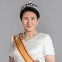 Masako Owada merupakan pasangan Kaisar Naruhito. Sosoknya menjadi panutan karena memiliki latar belakang edukasi yang tinggi. [Foto: Pinterest]