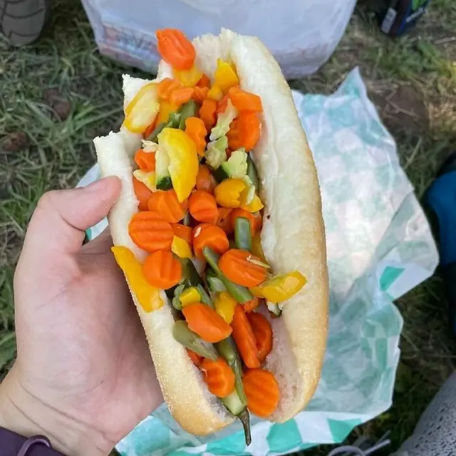 6 Potret Sajian Makanan Tak Sesuai Ekspektasi Ini Bikin Hilang Nafsu Makan