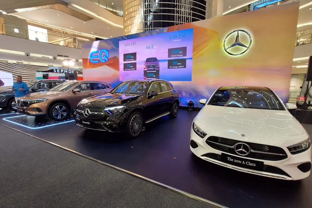 Mercedes-Benz Luncurkan 4 Model Baru di Indonesia, 2 Mobil Listrik Murni (Arief A/Liputan6.com)