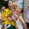 Kamari Anak Jennifer Coppen Temani Justin Hubner Latihan Sepak Bola, Gayanya Menggemaskan