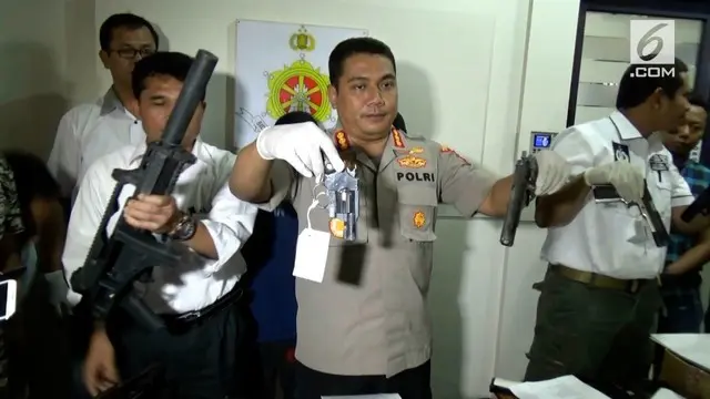 VIDEO: Tangkap Bandar Narkoba, Polisi Sita Puluhan Airsoft Gun