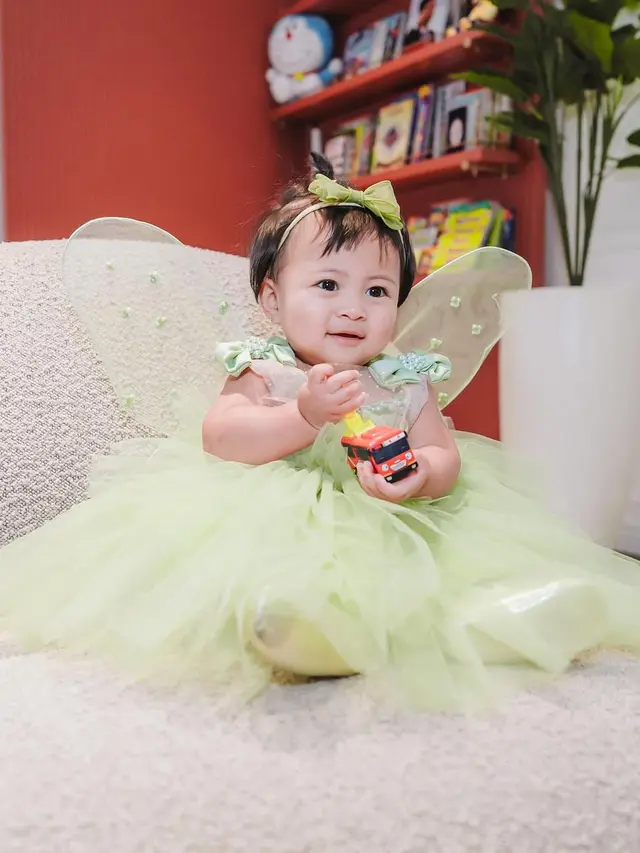 Potret Baby Lily Anak Raffi Ahmad dan Nagita Slavina (instagram/raffinagita1717).
