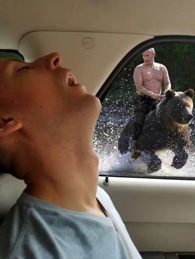 foto pria tidur diedit netizen (Boredpanda)