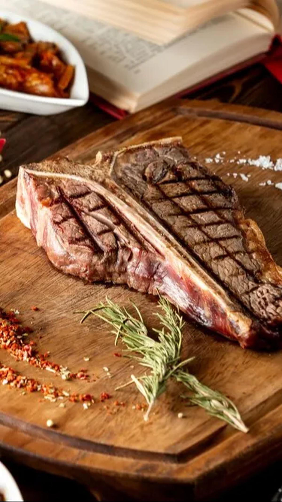 4.&nbsp;T-Bone Steak
