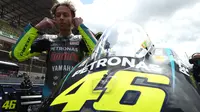 Valentino Rossi jelang balapan MotoGP Prancis di Sirkuit Le Mans, Minggu (16/05/2021). (JEAN-FRANCOIS MONIER / AFP)
