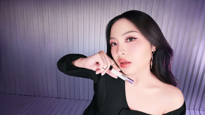 Tampil On Point Selama 24 Jam dengan Lipstik Glaze Lokal untuk Bibir Kering dan Kusam