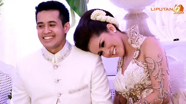 10 Artis Ini Nikahi Brondong